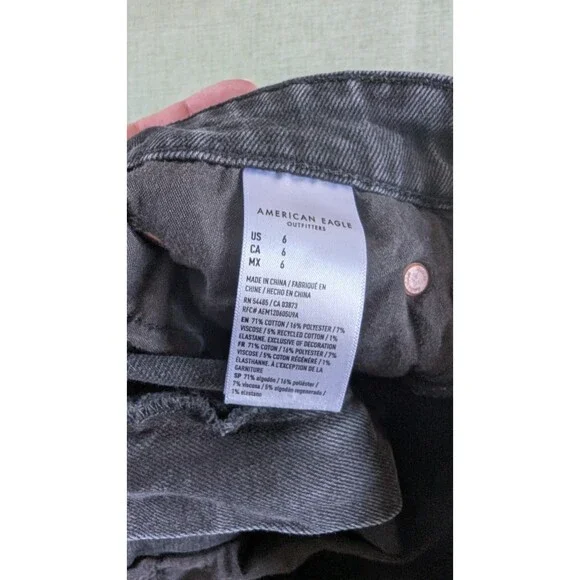 American Eagle Black High Rise Cut Off Shorts Size 6 Stretch - Picture 6 of 10